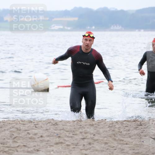 04.08.2024 - OstseeMan Strokosch-Dieckow http://msf.ph/oto/6676821 04.08.2024 07:50:19 Schwimmen 28, 83, 120, 161 meine-sportfotos.de