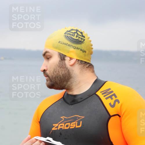 04.08.2024 - OstseeMan Strokosch-Dieckow http://msf.ph/oto/6680255 04.08.2024 06:49:59 Bevor dem Schwimmen  meine-sportfotos.de