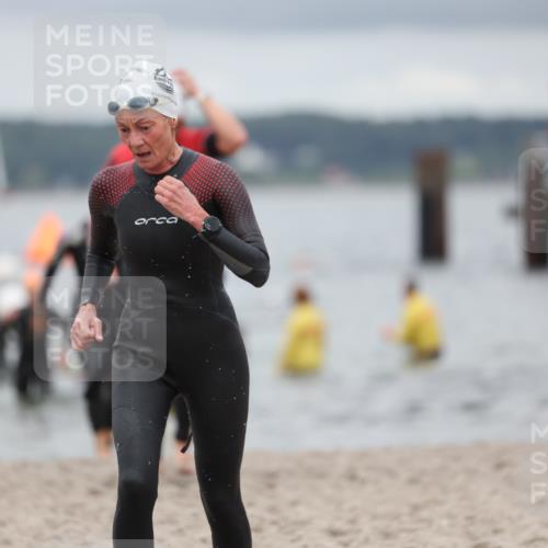 04.08.2024 - OstseeMan Michael Strokosch http://msf.ph/oto/6684544 04.08.2024 10:17:28 Schwimmen 478, 633, 679, 680, 681, 694, 745, 745, 786, 957 meine-sportfotos.de