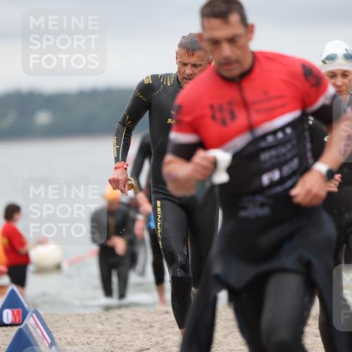 04.08.2024 - OstseeMan Michael Strokosch http://msf.ph/oto/6684579 04.08.2024 10:17:35 Schwimmen 493, 633, 679, 680, 694, 786, 937, 957 meine-sportfotos.de