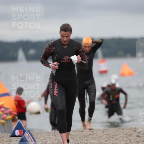 04.08.2024 - OstseeMan Michael Strokosch http://msf.ph/oto/6684612 04.08.2024 10:17:41 Schwimmen 493, 573, 612, 633, 679, 680, 749, 786, 937, 957 meine-sportfotos.de