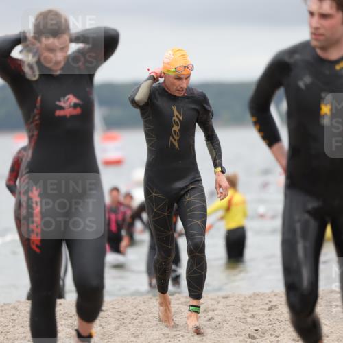 04.08.2024 - OstseeMan Michael Strokosch http://msf.ph/oto/6684625 04.08.2024 10:17:43 Schwimmen 493, 573, 612, 633, 679, 680, 749, 786, 937, 957 meine-sportfotos.de