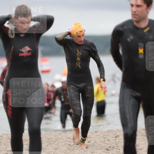 04.08.2024 - OstseeMan Michael Strokosch http://msf.ph/oto/6684627 04.08.2024 10:17:43 Schwimmen 493, 573, 612, 633, 679, 680, 749, 786, 937, 957 meine-sportfotos.de