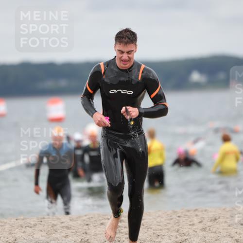 04.08.2024 - OstseeMan Michael Strokosch http://msf.ph/oto/6687083 04.08.2024 10:27:15 Schwimmen 825, 884, 902, 944, 1173, 1182 meine-sportfotos.de