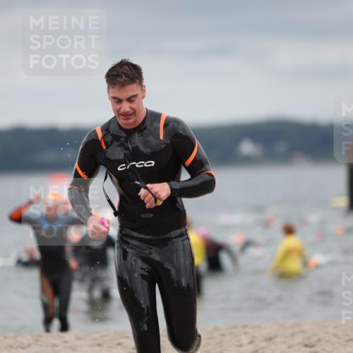 04.08.2024 - OstseeMan Michael Strokosch http://msf.ph/oto/6687091 04.08.2024 10:27:16 Schwimmen 825, 884, 902, 944, 1173, 1182 meine-sportfotos.de