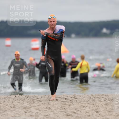 04.08.2024 - OstseeMan Michael Strokosch http://msf.ph/oto/6687106 04.08.2024 10:27:20 Schwimmen 884, 902, 944, 1173, 1182, 1278 meine-sportfotos.de