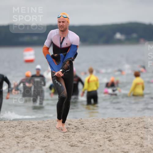 04.08.2024 - OstseeMan Michael Strokosch http://msf.ph/oto/6687110 04.08.2024 10:27:20 Schwimmen 884, 902, 944, 1173, 1182, 1278 meine-sportfotos.de
