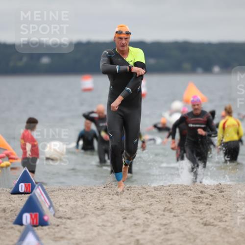 04.08.2024 - OstseeMan Michael Strokosch http://msf.ph/oto/6687148 04.08.2024 10:27:27 Schwimmen 902, 944, 1173, 1181, 1256, 1278 meine-sportfotos.de