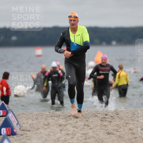 04.08.2024 - OstseeMan Michael Strokosch http://msf.ph/oto/6687154 04.08.2024 10:27:27 Schwimmen 902, 944, 1173, 1181, 1256, 1278 meine-sportfotos.de