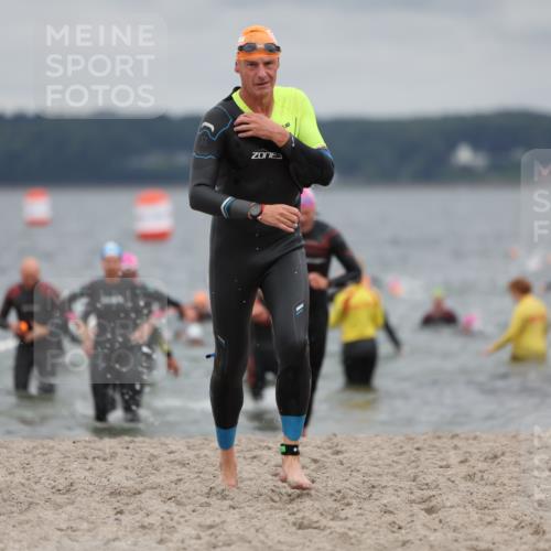 04.08.2024 - OstseeMan Michael Strokosch http://msf.ph/oto/6687167 04.08.2024 10:27:29 Schwimmen 902, 944, 1173, 1181, 1256, 1278 meine-sportfotos.de