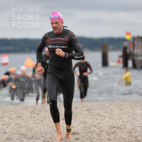 04.08.2024 - OstseeMan Michael Strokosch http://msf.ph/oto/6687185 04.08.2024 10:27:34 Schwimmen 806, 902, 944, 1173, 1181, 1256, 1278 meine-sportfotos.de