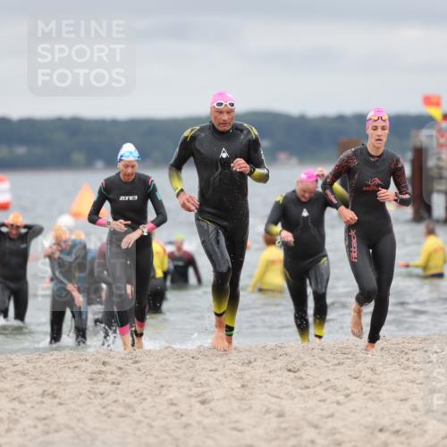 04.08.2024 - OstseeMan Michael Strokosch http://msf.ph/oto/6687202 04.08.2024 10:27:37 Schwimmen 806, 902, 938, 1173, 1181, 1256, 1263, 1278 meine-sportfotos.de