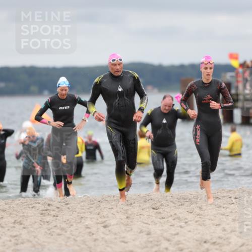 04.08.2024 - OstseeMan Michael Strokosch http://msf.ph/oto/6687203 04.08.2024 10:27:37 Schwimmen 806, 902, 938, 1173, 1181, 1256, 1263, 1278 meine-sportfotos.de