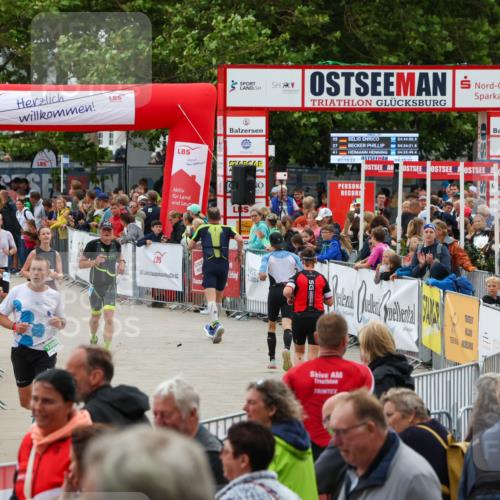 04.08.2024 - OstseeMan Michael Strokosch http://msf.ph/oto/6697990 04.08.2024 14:00:12 Laufen 66, 242, 295, 316, 347, 385, 411, 443, 491, 575, 600, 604, 627, 668, 739, 741, 796, 904, 906, 945, 952, 1130, 1133, 1173, 1194, 1198, 1213, 1289 meine-sportfotos.de