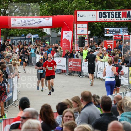 04.08.2024 - OstseeMan Michael Strokosch http://msf.ph/oto/6703846 04.08.2024 14:26:03 Laufen 425, 433, 460, 534, 614, 683, 711, 746, 851, 929, 930, 1112, 1135, 1137, 1185, 1213, 1253, 1267, 1270 meine-sportfotos.de