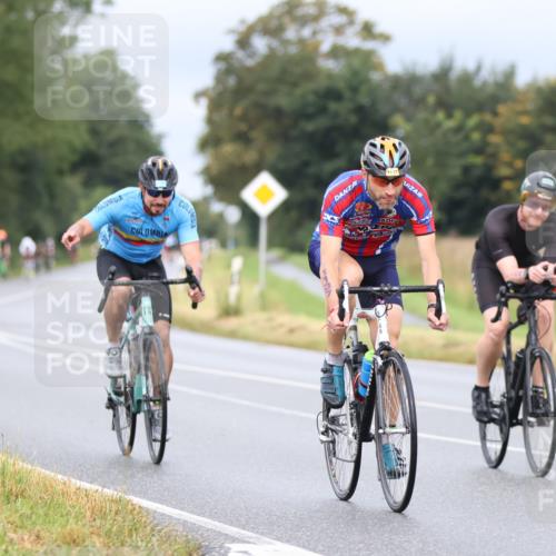 04.08.2024 - OstseeMan Fuchs,  Jonas http://msf.ph/oto/6707202 04.08.2024 10:40:02 Radfahren 301, 310, 342, 397, 426, 430, 498, 502, 710, 1137 meine-sportfotos.de