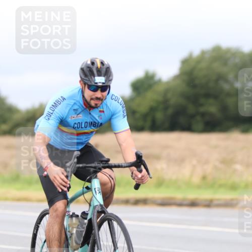 04.08.2024 - OstseeMan Fuchs,  Jonas http://msf.ph/oto/6707215 04.08.2024 10:40:03 Radfahren 298, 301, 342, 397, 426, 430, 498, 502, 710, 1137 meine-sportfotos.de