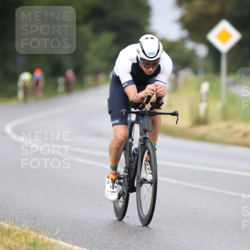 04.08.2024 - OstseeMan Fuchs,  Jonas http://msf.ph/oto/6707236 04.08.2024 10:40:10 Radfahren 275, 298, 426, 430, 447, 498, 502, 575, 597, 1137 meine-sportfotos.de