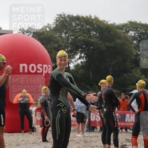 04.08.2024 - OstseeMan H.Heesch http://msf.ph/oto/6710690 04.08.2024 06:49:39 Bevor dem Schwimmen  meine-sportfotos.de
