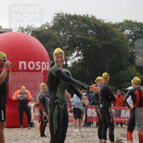 04.08.2024 - OstseeMan H.Heesch http://msf.ph/oto/6710692 04.08.2024 06:49:39 Bevor dem Schwimmen  meine-sportfotos.de