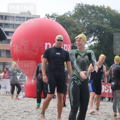 04.08.2024 - OstseeMan H.Heesch http://msf.ph/oto/6710695 04.08.2024 06:49:43 Bevor dem Schwimmen  meine-sportfotos.de