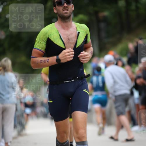 04.08.2024 - OstseeMan H.Heesch http://msf.ph/oto/6723690 04.08.2024 14:46:07 Laufen 45, 88, 554, 680, 894, 926, 1216, 1237 meine-sportfotos.de