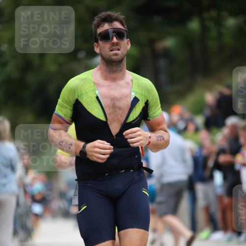 04.08.2024 - OstseeMan H.Heesch http://msf.ph/oto/6723707 04.08.2024 14:46:08 Laufen 45, 88, 477, 554, 680, 894, 926, 1216, 1237 meine-sportfotos.de