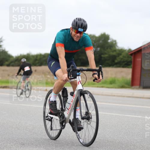 04.08.2024 - OstseeMan Fuchs,  Jonas http://msf.ph/oto/6729726 04.08.2024 13:03:42 Radfahren 31, 198, 680, 776, 848, 929, 932, 1170, 1255, 1297 meine-sportfotos.de