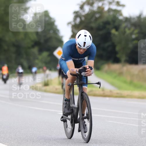 04.08.2024 - OstseeMan Fuchs,  Jonas http://msf.ph/oto/6729800 04.08.2024 13:03:46 Radfahren 31, 198, 680, 776, 861, 932, 1297 meine-sportfotos.de