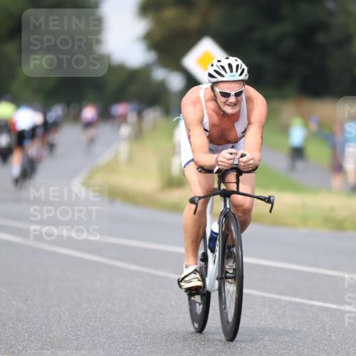 04.08.2024 - OstseeMan Fuchs,  Jonas http://msf.ph/oto/6729823 04.08.2024 10:54:31 Radfahren 436, 502, 594, 636, 652, 682, 717, 721, 745, 784, 790, 798, 867, 1132, 1137 meine-sportfotos.de