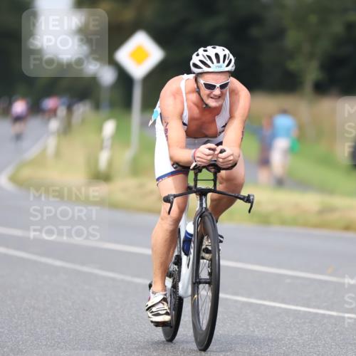 04.08.2024 - OstseeMan Fuchs,  Jonas http://msf.ph/oto/6729829 04.08.2024 10:54:31 Radfahren 436, 502, 594, 636, 652, 682, 717, 721, 745, 784, 790, 798, 867, 1132, 1137 meine-sportfotos.de