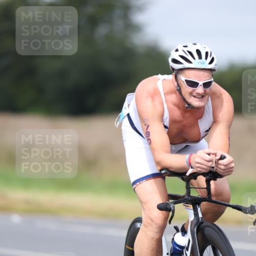 04.08.2024 - OstseeMan Fuchs,  Jonas http://msf.ph/oto/6729836 04.08.2024 10:54:32 Radfahren 436, 502, 594, 636, 652, 682, 717, 721, 745, 784, 790, 798, 867, 1132, 1137 meine-sportfotos.de