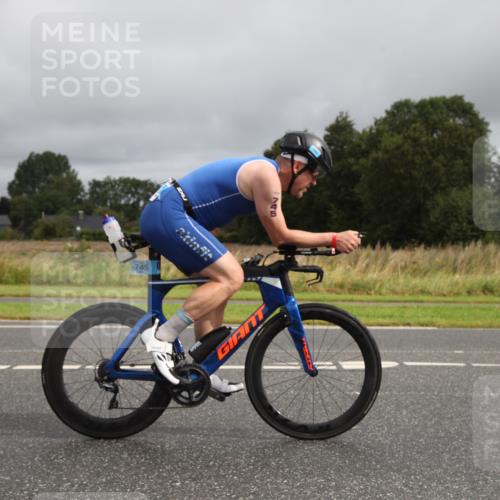 04.08.2024 - OstseeMan Fuchs,  Jonas http://msf.ph/oto/6730323 04.08.2024 10:54:25 Radfahren 77, 433, 474, 555, 682, 717, 721, 745, 784, 797, 867, 1137 meine-sportfotos.de