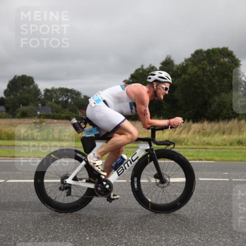 04.08.2024 - OstseeMan Fuchs,  Jonas http://msf.ph/oto/6730361 04.08.2024 10:54:34 Radfahren 436, 502, 594, 636, 652, 682, 745, 784, 790, 798, 867, 1132, 1137 meine-sportfotos.de
