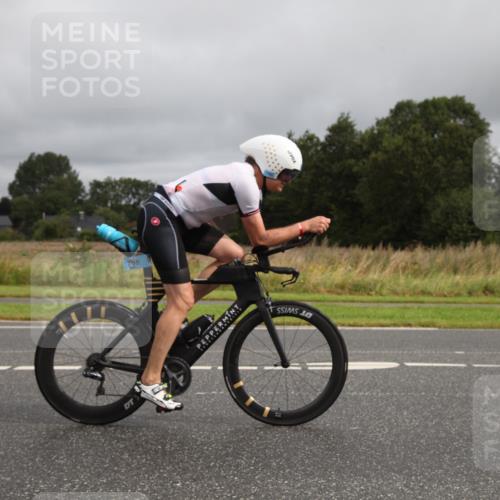 04.08.2024 - OstseeMan Fuchs,  Jonas http://msf.ph/oto/6730371 04.08.2024 10:54:35 Radfahren 436, 502, 594, 636, 652, 682, 704, 745, 784, 790, 798, 867, 1132, 1137 meine-sportfotos.de