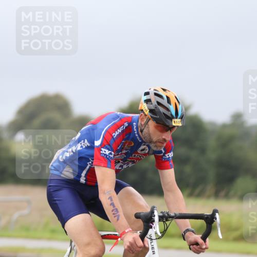 04.08.2024 - OstseeMan Fuchs,  Jonas http://msf.ph/oto/6732831 04.08.2024 13:30:41 Radfahren 76, 1137 meine-sportfotos.de