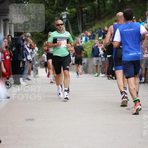 04.08.2024 - OstseeMan H.Heesch http://msf.ph/oto/6733631 04.08.2024 14:51:15 Laufen 82, 113, 162, 700, 717, 726, 813, 927, 1128, 1135, 1137, 1158, 1203 meine-sportfotos.de