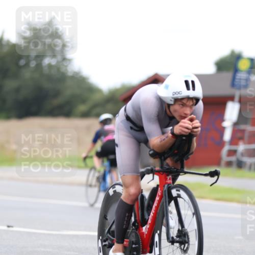04.08.2024 - OstseeMan Fuchs,  Jonas http://msf.ph/oto/6736250 04.08.2024 11:12:58 Radfahren 141, 201, 206, 642, 680, 692, 739, 838, 901, 1129, 1165, 1228 meine-sportfotos.de