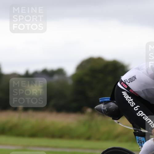 04.08.2024 - OstseeMan Fuchs,  Jonas http://msf.ph/oto/6736344 04.08.2024 11:12:59 Radfahren 141, 201, 206, 642, 680, 692, 739, 831, 838, 1129, 1165, 1228 meine-sportfotos.de