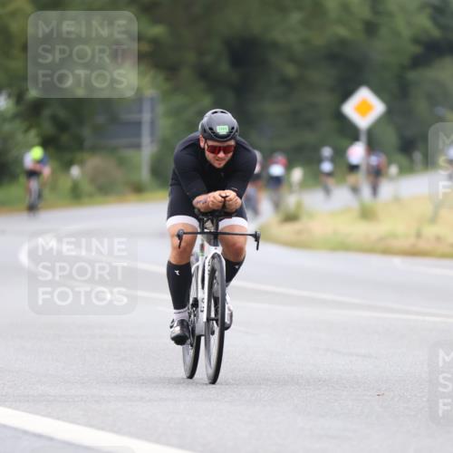 04.08.2024 - OstseeMan Fuchs,  Jonas http://msf.ph/oto/6736348 04.08.2024 11:13:02 Radfahren 27, 201, 206, 642, 680, 692, 739, 831, 838, 1134, 1165 meine-sportfotos.de