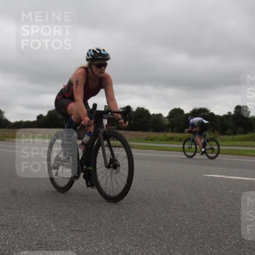04.08.2024 - OstseeMan Fuchs,  Jonas http://msf.ph/oto/6742126 04.08.2024 12:19:16 Radfahren 284, 378, 465, 552, 574, 651, 749, 786, 953, 1137, 1180 meine-sportfotos.de