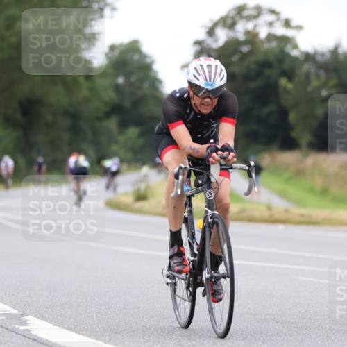 04.08.2024 - OstseeMan Fuchs,  Jonas http://msf.ph/oto/6748573 04.08.2024 12:19:08 Radfahren 184, 378, 465, 552, 574, 617, 651, 701, 749, 786, 953, 1137, 1180 meine-sportfotos.de