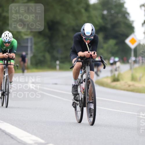 04.08.2024 - OstseeMan Fuchs,  Jonas http://msf.ph/oto/6748586 04.08.2024 12:19:13 Radfahren 284, 378, 465, 552, 574, 651, 749, 786, 953, 1137, 1180 meine-sportfotos.de
