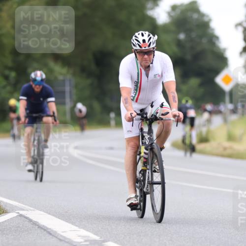 04.08.2024 - OstseeMan Fuchs,  Jonas http://msf.ph/oto/6748602 04.08.2024 12:19:21 Radfahren 35, 284, 443, 465, 552, 651, 786, 1137 meine-sportfotos.de