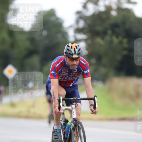 04.08.2024 - OstseeMan Fuchs,  Jonas http://msf.ph/oto/6751335 04.08.2024 12:04:33 Radfahren 229, 295, 490, 517, 552, 574, 747, 1137 meine-sportfotos.de