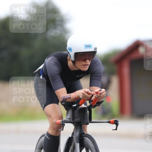 04.08.2024 - OstseeMan Fuchs,  Jonas http://msf.ph/oto/6751420 04.08.2024 12:04:43 Radfahren 124, 229, 295, 490, 552, 574, 650, 747, 1137, 1141, 1143 meine-sportfotos.de