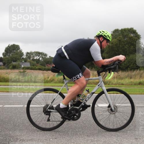 04.08.2024 - OstseeMan Fuchs,  Jonas http://msf.ph/oto/6755725 04.08.2024 11:13:12 Radfahren 1, 27, 437, 680, 692, 831, 1134, 1165, 1236, 1261 meine-sportfotos.de