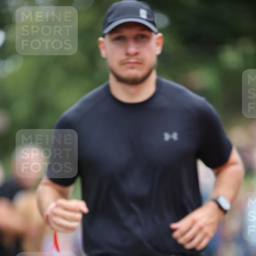 04.08.2024 - OstseeMan H.Heesch http://msf.ph/oto/6763752 04.08.2024 13:59:30 Laufen 575, 588, 739, 904, 906, 945, 1106, 1173, 1194, 1199, 1278, 1283 meine-sportfotos.de