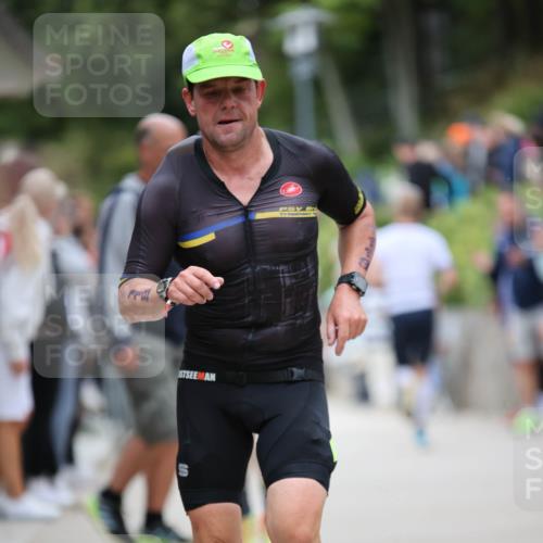 04.08.2024 - OstseeMan H.Heesch http://msf.ph/oto/6766109 04.08.2024 14:35:21 Laufen 49, 66, 76, 105, 117, 118, 170, 376, 409, 524, 612, 614, 619, 668, 680, 1188, 1269, 1278, 1293 meine-sportfotos.de