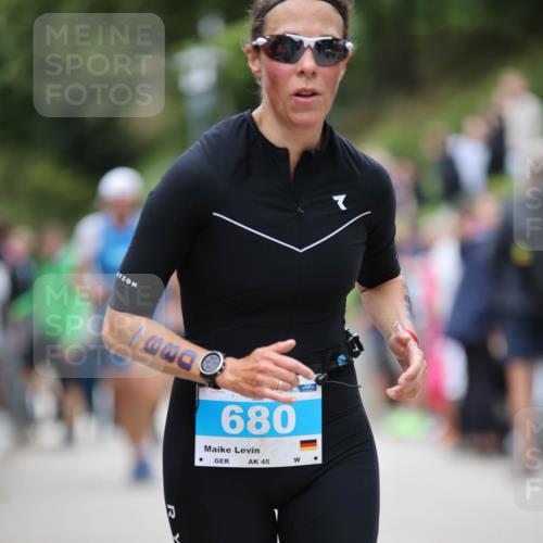 04.08.2024 - OstseeMan H.Heesch http://msf.ph/oto/6766133 04.08.2024 14:35:33 Laufen 49, 409, 493, 524, 612, 614, 647, 668, 680, 776, 782, 853, 877, 945, 1177, 1188, 1269 meine-sportfotos.de
